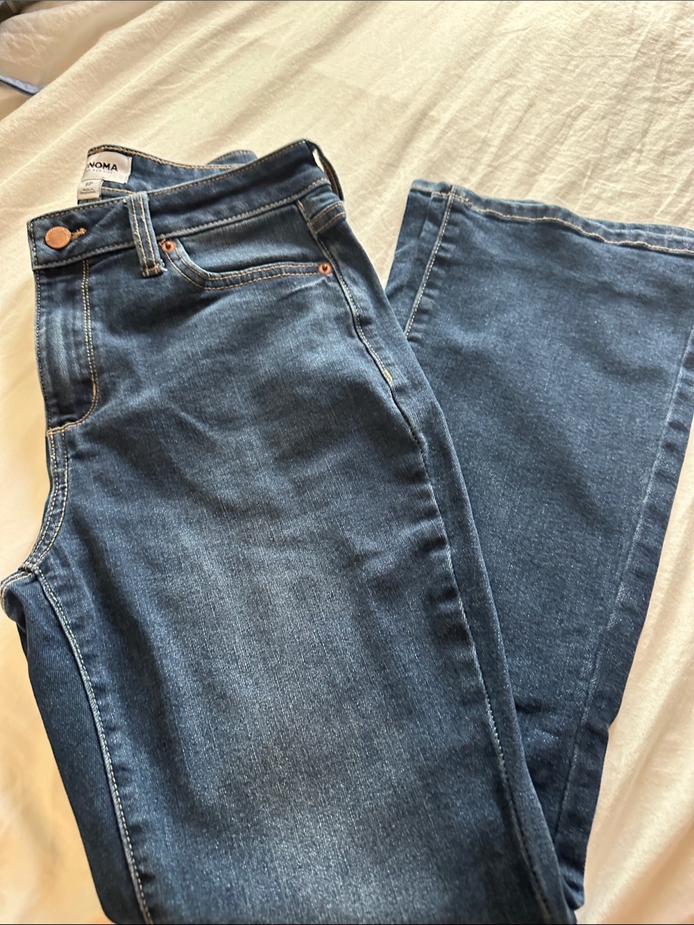 Sonoma Women’s 6P Petite Mid Rise Bootcut Stretch Jeans Dark Wash